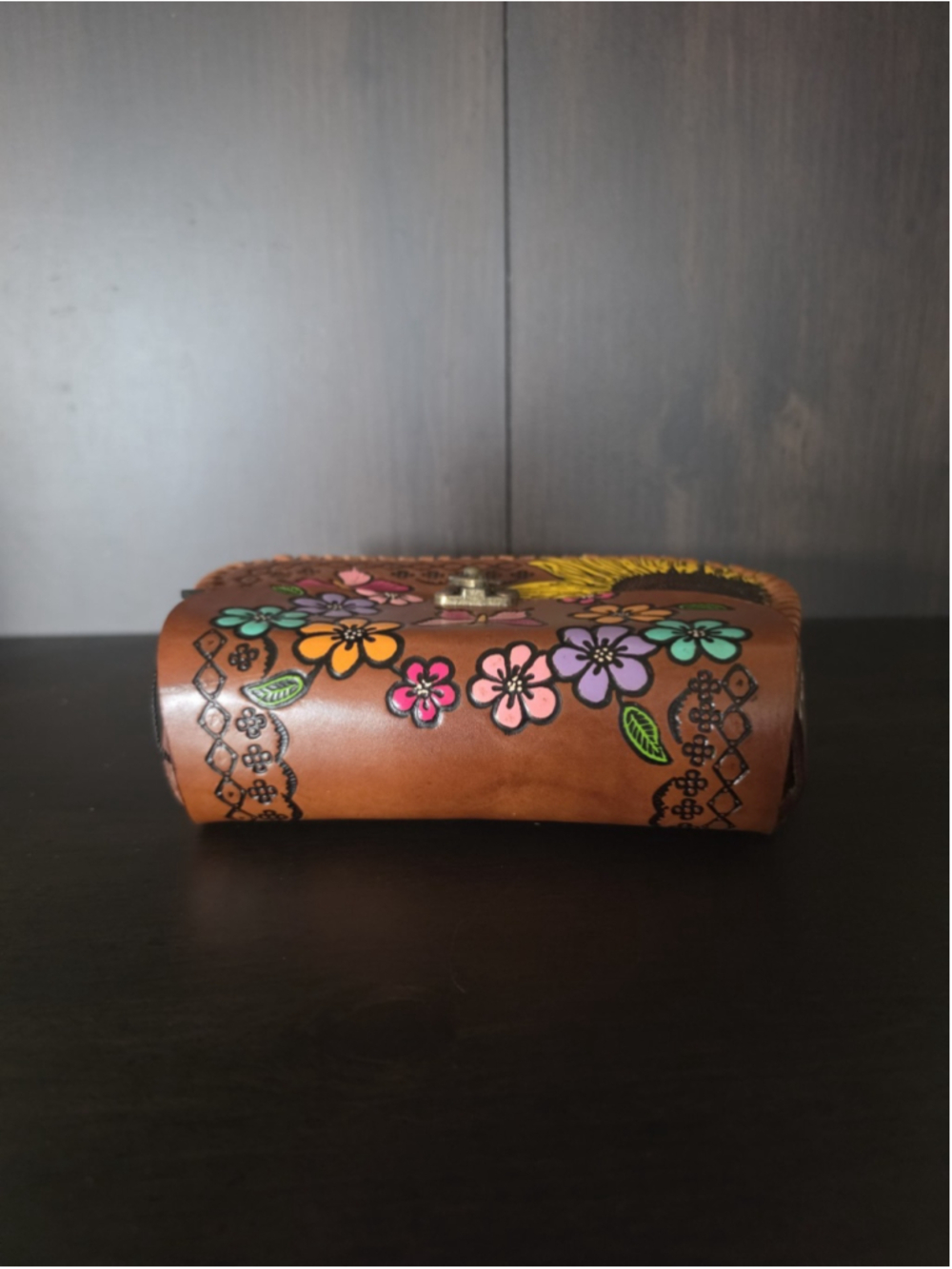 Butterfly Sunflower Brown Embossed Tooled Artisan LEATHER Crossbody Purse Bag - Picture 10 of 16